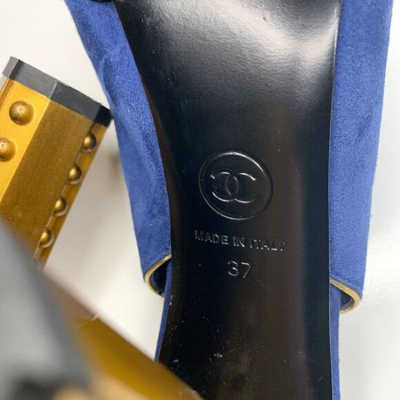 Chanel Blue Suede Gold Studded Interlocking C Slingback Heels EU 37 US 6-6.5 - Picture 9 of 12